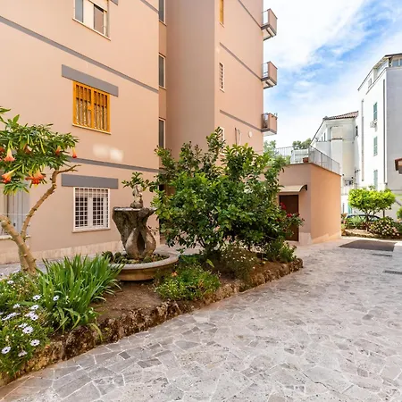 Gemelli Di Fausto, Intera Casa Appartement Rome