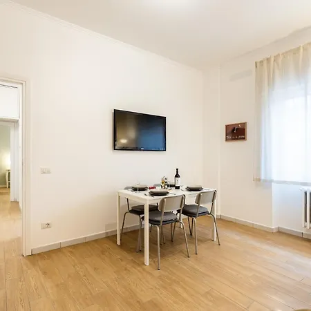 Gemelli Di Fausto, Intera Casa